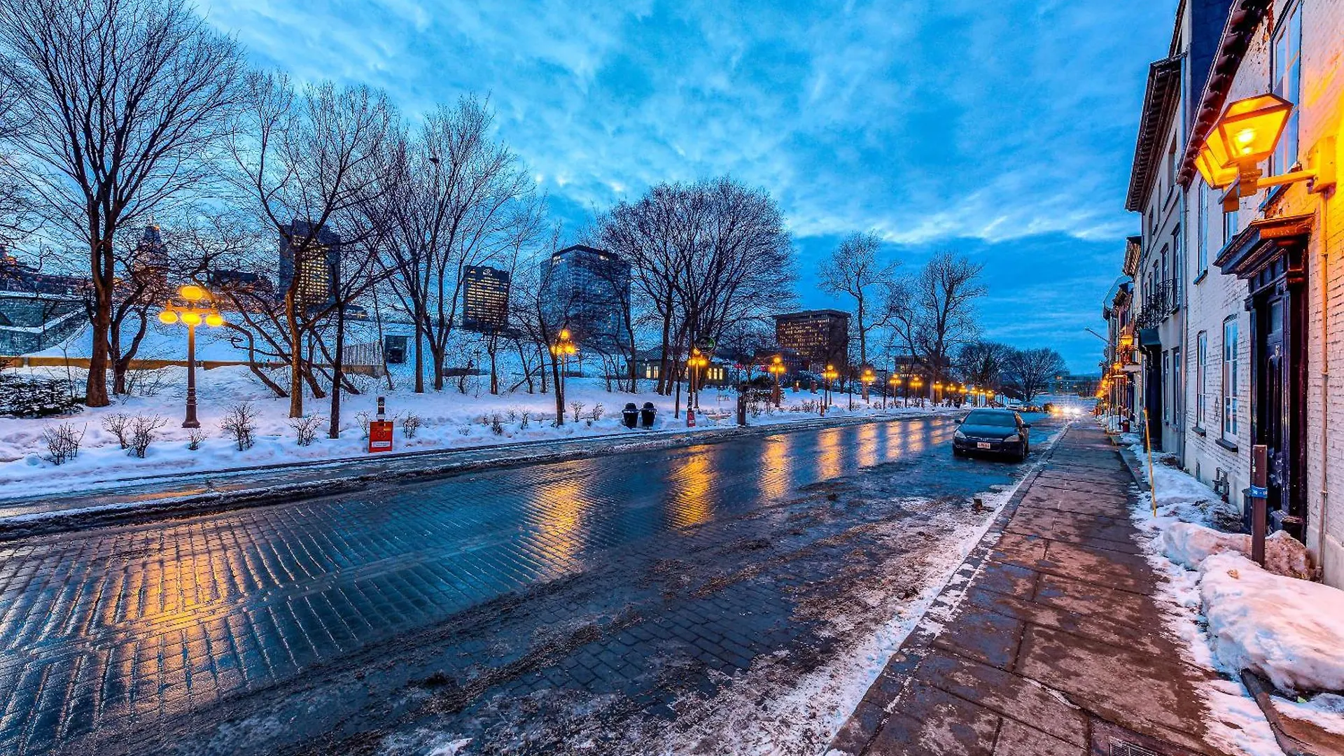 North House - Majestic 3-Bedroom Designer Apartment Quebec City